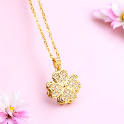 Elegant Four-Leaf Clover Gold Necklace – Sparkling Lucky Charm