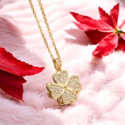 Elegant Four-Leaf Clover Gold Necklace – Sparkling Lucky Charm