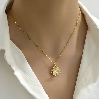 Elegant Four-Leaf Clover Gold Necklace – Sparkling Lucky Charm